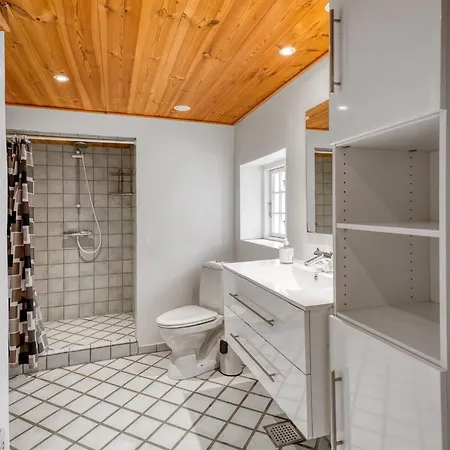 Ferienhaus Yrjoe - 2-5km From The Sea By Interhome *